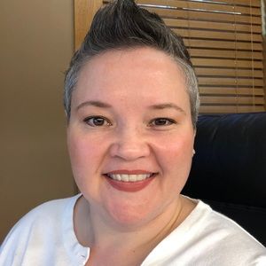 Meet your Posher, Wendy